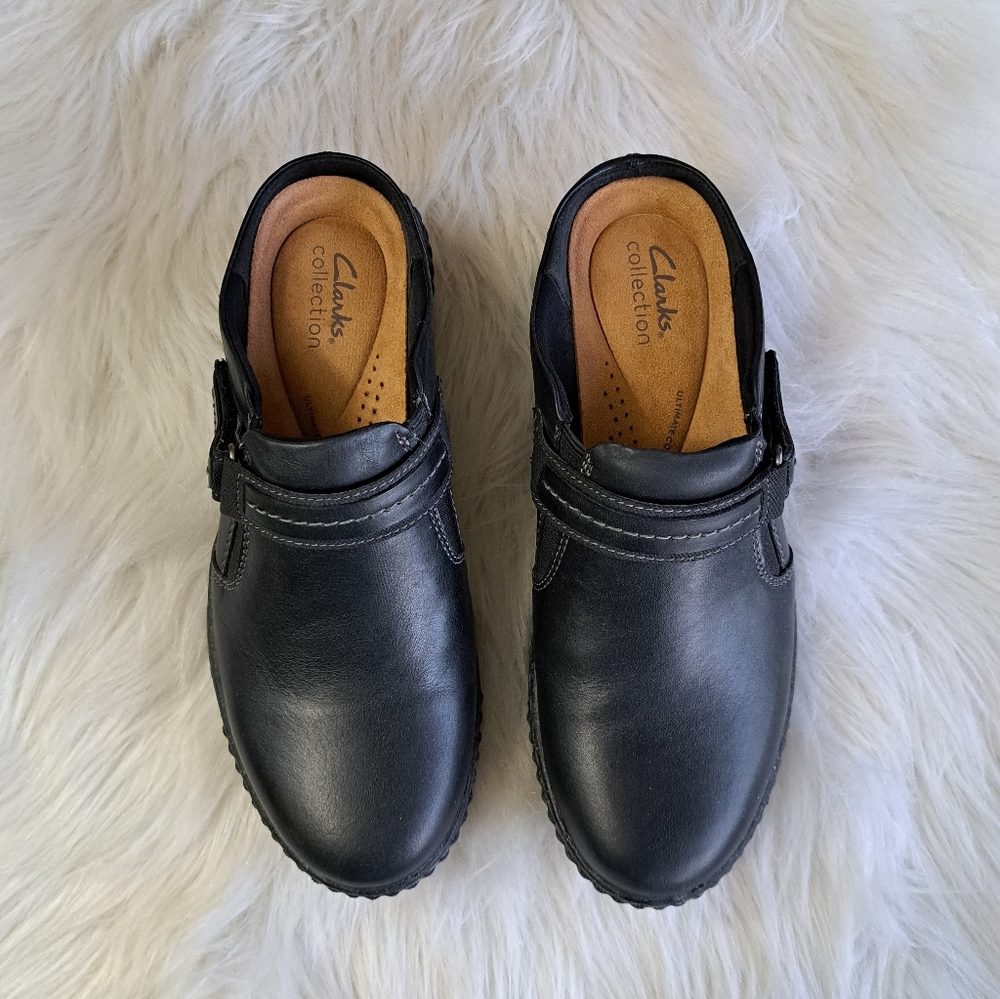 Clarks $129 new leather mules